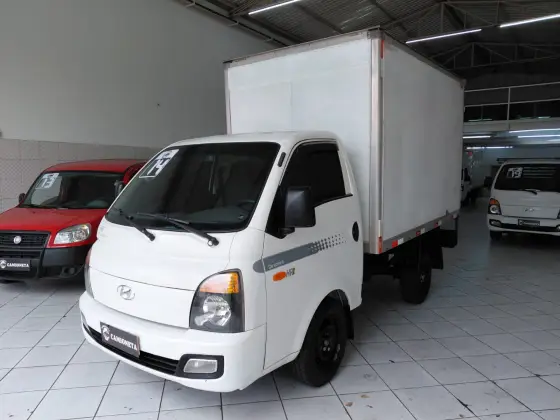 HYUNDAI HR 2.5 LONGO COM CAÇAMBA 4X2 16V 130CV TURBO INTERCOOLER DIESEL 2P MANUAL