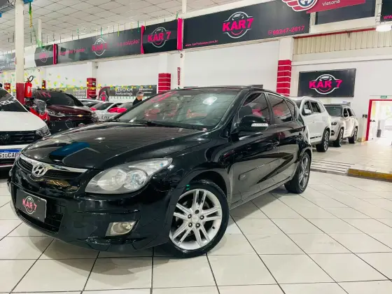 HYUNDAI I30 2.0 MPFI GLS 16V GASOLINA 4P AUTOMÁTICO HYUNDAI I30 2.0 MPFI GLS 16V GASOLINA 4P AUTOMÁTICO