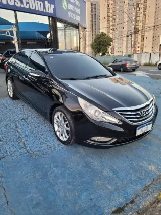 HYUNDAI SONATA 2.4 MPFI I4 16V 182CV GASOLINA 4P AUTOMÁTICO HYUNDAI SONATA 2.4 MPFI I4 16V 182CV GASOLINA 4P AUTOMÁTICO