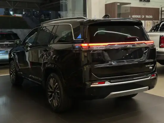 JEEP-COMMANDER-2025