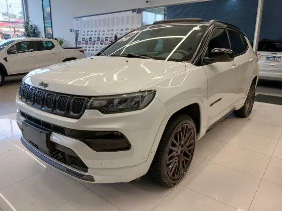 JEEP COMPASS 1.3 T270 TURBO HÍBRIDO S 4XE AT6 JEEP COMPASS 1.3 T270 TURBO HÍBRIDO S 4XE AT6