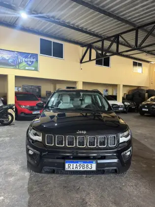 JEEP COMPASS 2.0 16V DIESEL LONGITUDE 4X4 AUTOMÁTICO JEEP COMPASS 2.0 16V DIESEL LONGITUDE 4X4 AUTOMÁTICO