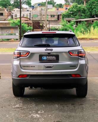 JEEP-COMPASS-2021