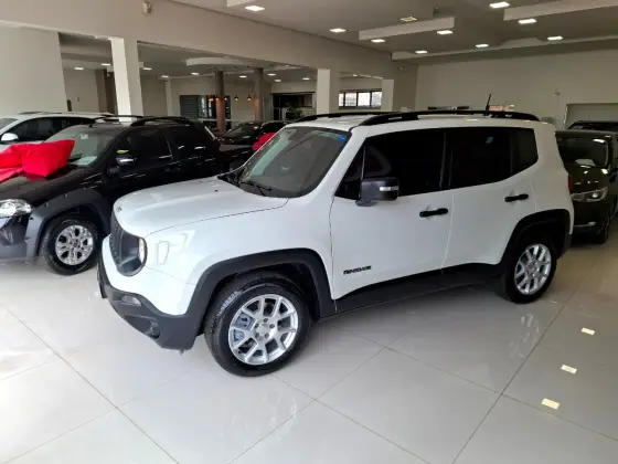 JEEP RENEGADE 1.8 16V FLEX SPORT 4P AUTOMÁTICO JEEP RENEGADE 1.8 16V FLEX SPORT 4P AUTOMÁTICO