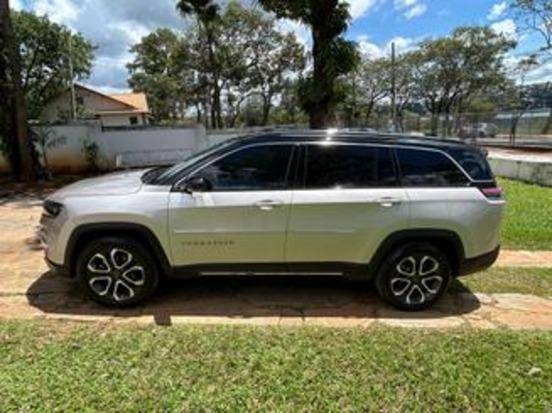 JEEP COMMANDER 1.3 T270 TURBO FLEX LIMITED AT6
