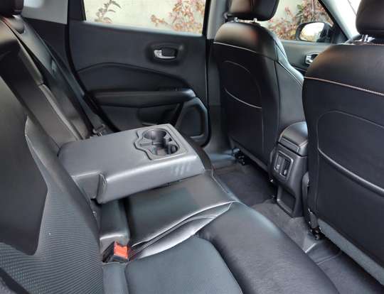 JEEP-COMPASS-2020