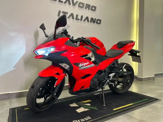 KAWASAKI NINJA 400 