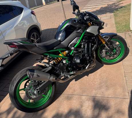 KAWASAKI-Z900 R EDITION-2025