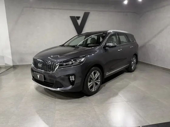 KIA SORENTO 3.5 V6 GASOLINA EX 7L AWD AUTOMATICO KIA SORENTO 3.5 V6 GASOLINA EX 7L AWD AUTOMATICO
