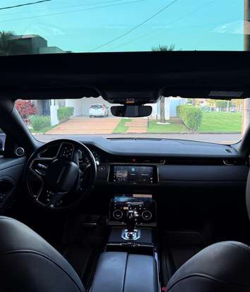 LAND ROVER-RANGE ROVER EVOQUE-2.0 P250 FLEX R-DYNAMIC SE AWD AUTOMÁTICO LAND ROVER-RANGE ROVER EVOQUE-2020