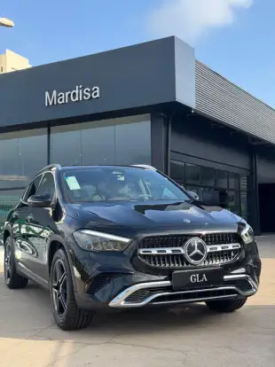 MERCEDES-BENZ-GLA 200-2025