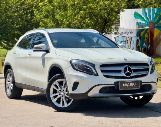 MERCEDES-BENZ GLA 200 1.6 CGI ADVANCE 16V TURBO FLEX 4P AUTOMÁTICO