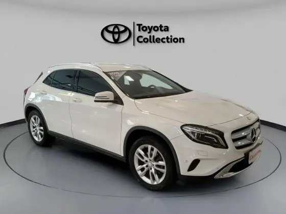 MERCEDES-BENZ GLA 200 1.6 CGI STYLE 16V TURBO FLEX 4P AUTOMÁTICO