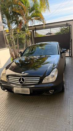 MERCEDES-BENZ CLS 500 5.0 AVANTGARDE V8 GASOLINA 4P AUTOMÁTICO