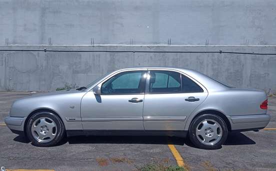 MERCEDES-BENZ-E 320-1999
