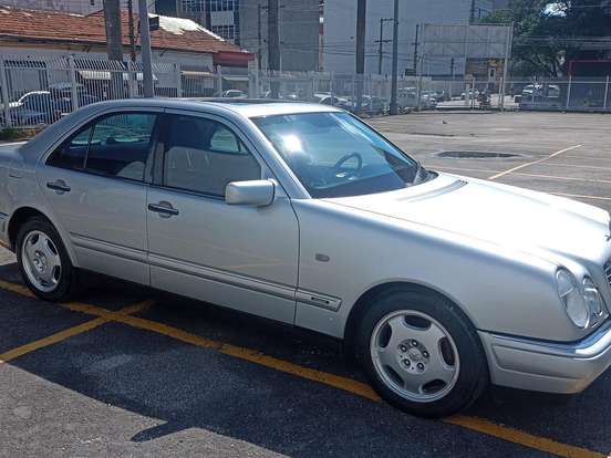 MERCEDES-BENZ-E 320-3.2 AVANTGARDE V6 GASOLINA 4P AUTOMÁTICO MERCEDES-BENZ-E 320-1999