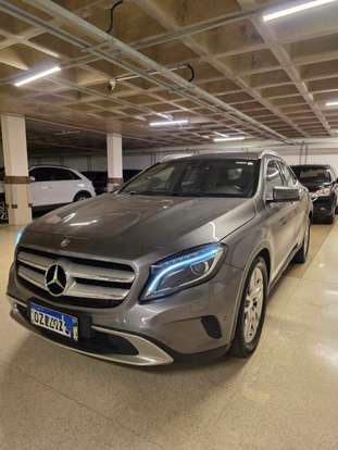 MERCEDES-BENZ-GLA 200-2015