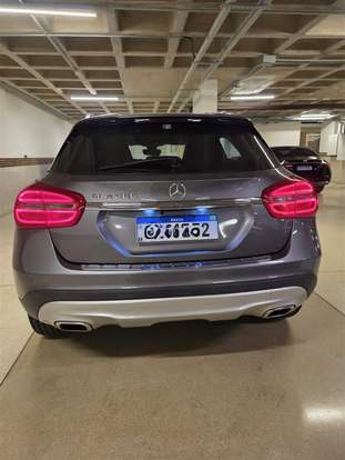 MERCEDES-BENZ-GLA 200-2015