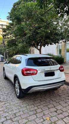 MERCEDES-BENZ-GLA 200-2015