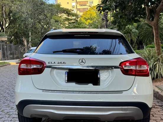 MERCEDES-BENZ-GLA 200-1.6 CGI ADVANCE 16V TURBO GASOLINA 4P AUTOMÁTICO MERCEDES-BENZ-GLA 200-2015