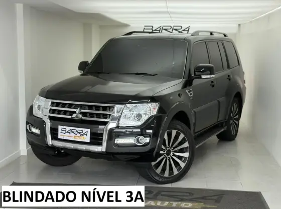MITSUBISHI PAJERO 3.2 HPE 4X4 7 LUGARES 16V TURBO INTERCOOLER DIESEL 4P AUTOMÁTICO MITSUBISHI PAJERO 3.2 HPE 4X4 7 LUGARES 16V TURBO INTERCOOLER DIESEL 4P AUTOMÁTICO