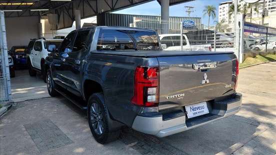 MITSUBISHI-TRITON-2.4 BITURBO DIESEL CD HPE 4X4 AUTOMÁTICO MITSUBISHI-TRITON-2025