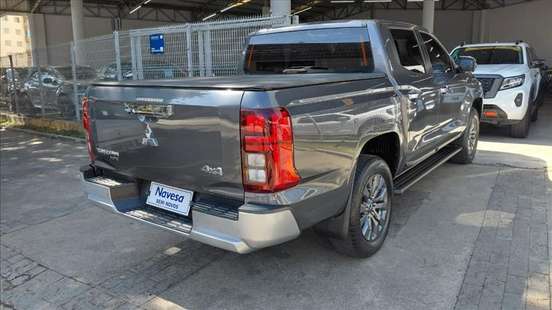 MITSUBISHI-TRITON-2.4 BITURBO DIESEL CD HPE 4X4 AUTOMÁTICO MITSUBISHI-TRITON-2025