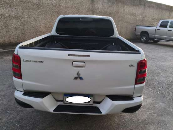 MITSUBISHI-L200 TRITON-2020