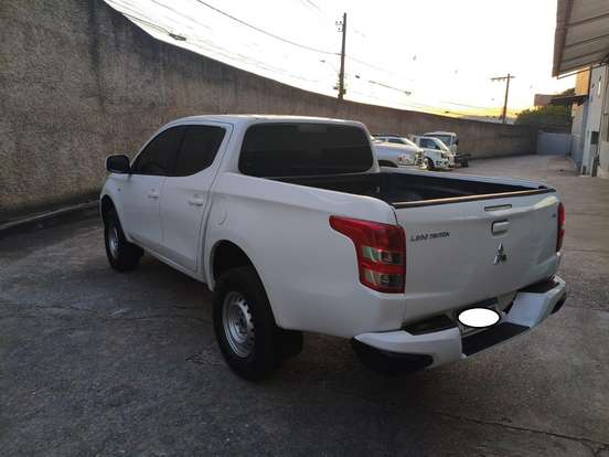 MITSUBISHI-L200 TRITON-2020