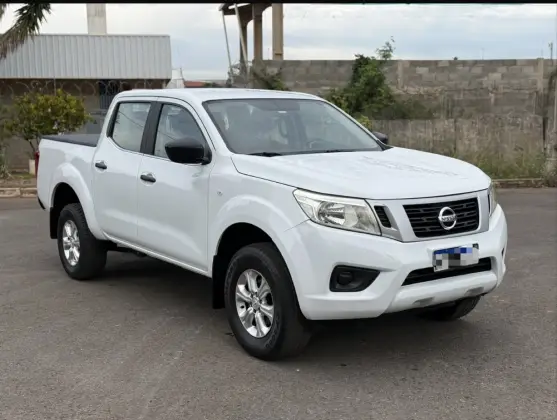 NISSAN FRONTIER 2.3 16V TURBO DIESEL S CD 4X4 MANUAL NISSAN FRONTIER 2.3 16V TURBO DIESEL S CD 4X4 MANUAL