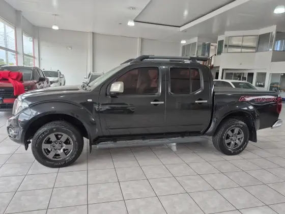 NISSAN FRONTIER 2.5 SV ATTACK 4X4 CD TURBO ELETRONIC DIESEL 4P MANUAL