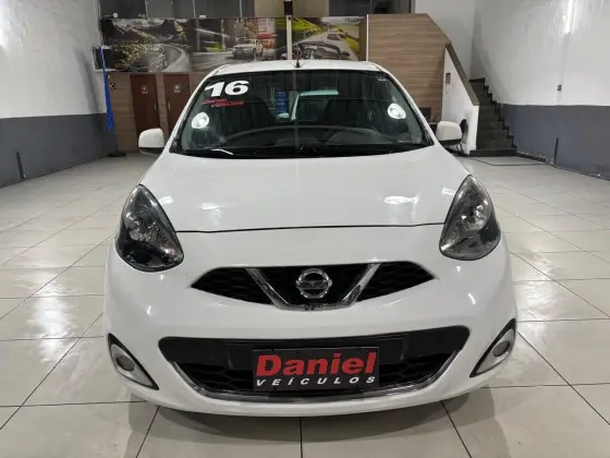 NISSAN MARCH 1.6 SL 16V FLEX 4P MANUAL NISSAN MARCH 1.6 SL 16V FLEX 4P MANUAL