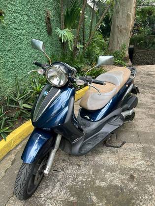 PIAGGIO BEVERLY CRUISER 500 