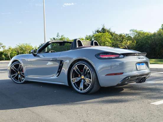 PORSCHE-718-2.0 16V H4 GASOLINA BOXSTER PDK PORSCHE-718-2023