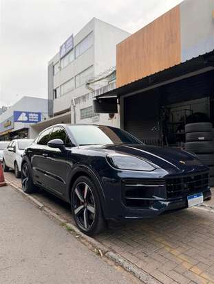 PORSCHE-CAYENNE-2024