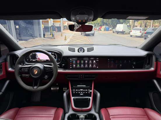 PORSCHE-CAYENNE-2024