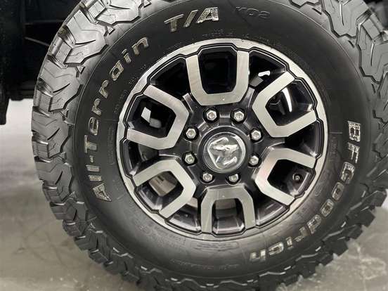 RAM-3500-6.7 I6 TURBO DIESEL LIMITED LONGHORN CD 4X4 AUTOMÁTICO RAM-3500-2023