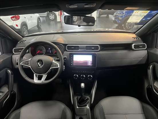 RENAULT-DUSTER-2025