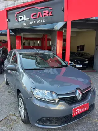 RENAULT SANDERO 1.0 EXPRESSION 16V FLEX 4P MANUAL RENAULT SANDERO 1.0 EXPRESSION 16V FLEX 4P MANUAL