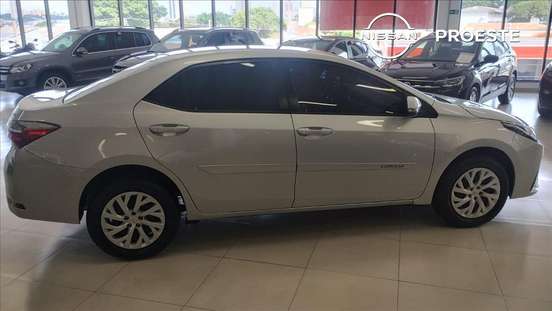 TOYOTA-COROLLA-2017