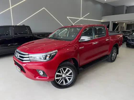 TOYOTA HILUX 2.8 SRX 4X4 CD 16V DIESEL 4P AUTOMÁTICO