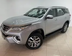 TOYOTA HILUX SW4 2.7 SR 4X2 16V FLEX 4P AUTOMÁTICO TOYOTA HILUX SW4 2.7 SR 4X2 16V FLEX 4P AUTOMÁTICO