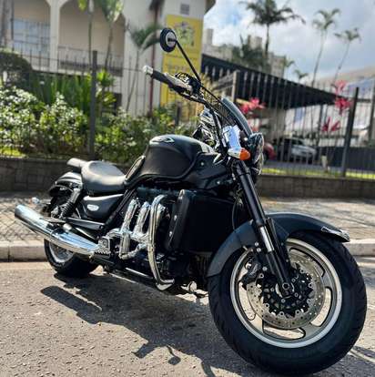 TRIUMPH-ROCKET III ROADSTER-2016