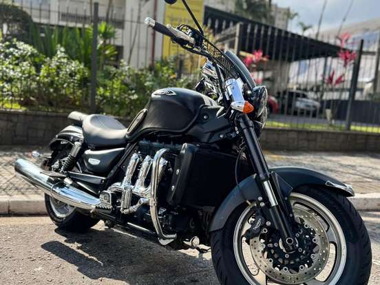 TRIUMPH-ROCKET III ROADSTER TRIUMPH-ROCKET III ROADSTER-2016