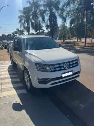 VOLKSWAGEN AMAROK 3.0 V6 TDI DIESEL HIGHLINE CD 4MOTION AUTOMÁTICO VOLKSWAGEN AMAROK 3.0 V6 TDI DIESEL HIGHLINE CD 4MOTION AUTOMÁTICO