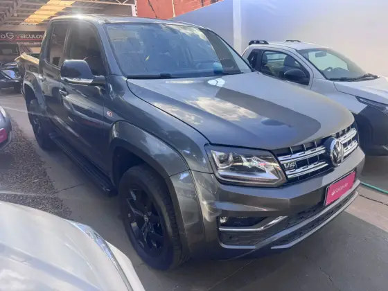 VOLKSWAGEN AMAROK 3.0 V6 TDI DIESEL HIGHLINE CD 4MOTION AUTOMÁTICO VOLKSWAGEN AMAROK 3.0 V6 TDI DIESEL HIGHLINE CD 4MOTION AUTOMÁTICO