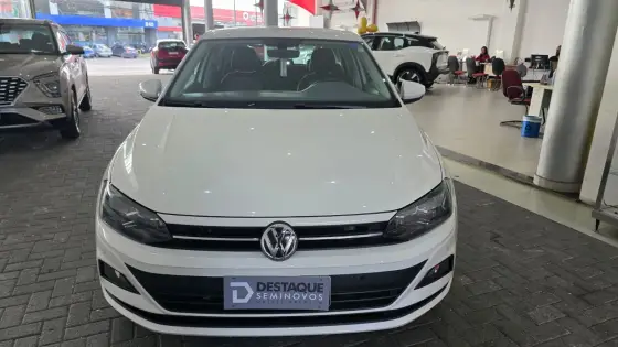 VOLKSWAGEN POLO 1.0 200 TSI COMFORTLINE AUTOMÁTICO