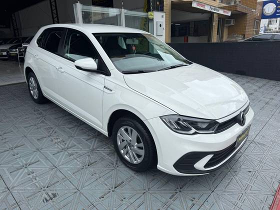 VOLKSWAGEN POLO 1.0 170 TSI COMFORTLINE AUTOMÁTICO