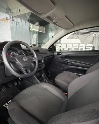 VOLKSWAGEN-SAVEIRO-2020