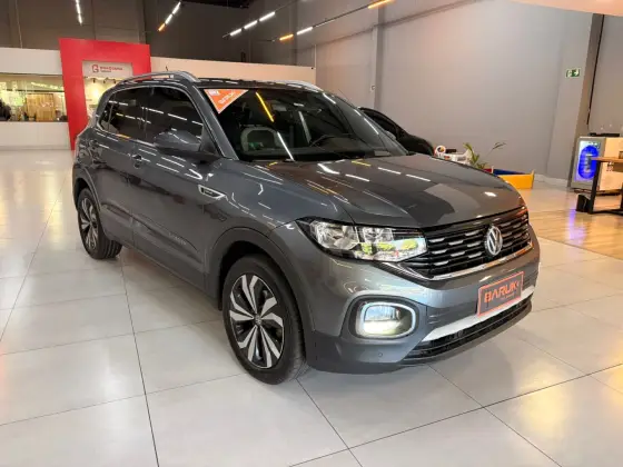 VOLKSWAGEN T-CROSS 1.0 200 TSI TOTAL FLEX AUTOMÁTICO VOLKSWAGEN T-CROSS 1.0 200 TSI TOTAL FLEX AUTOMÁTICO